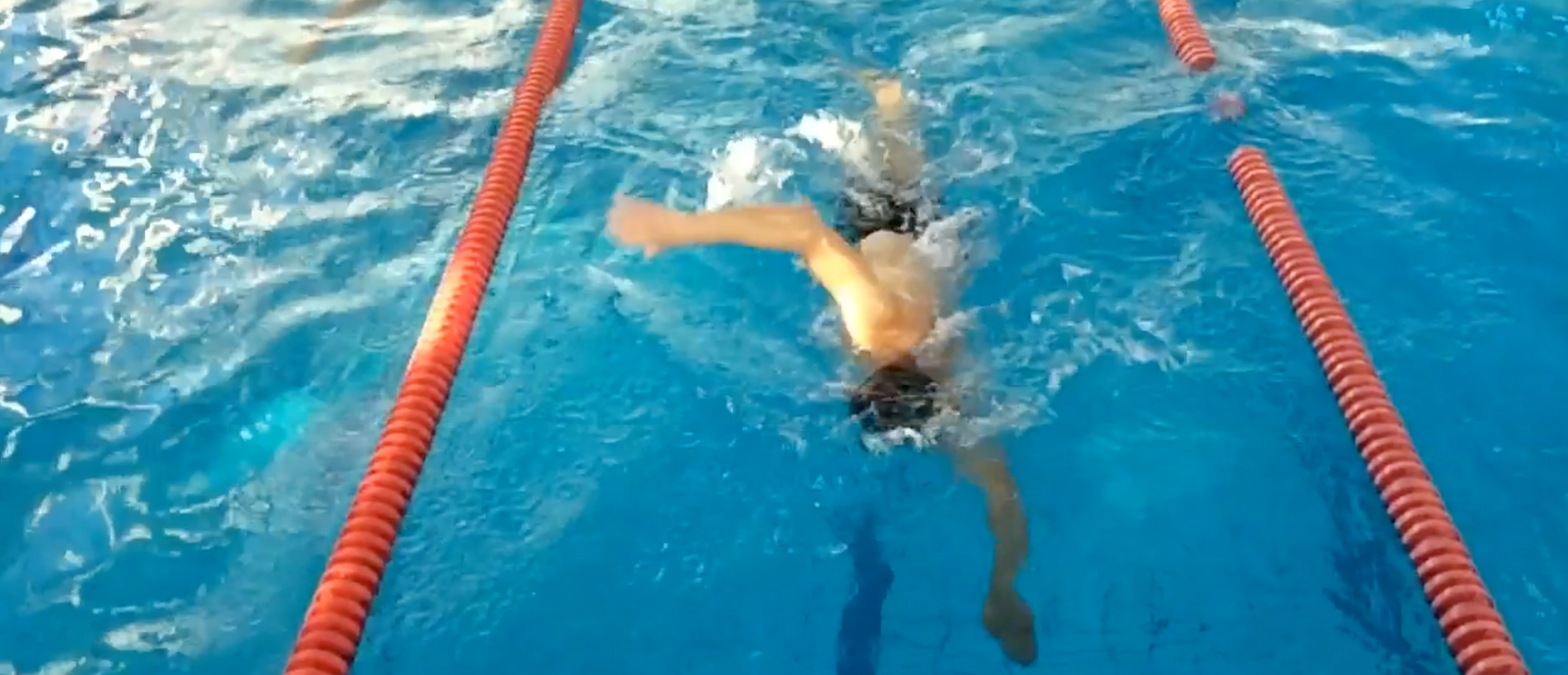 Återföringen, armbågen & mantrat